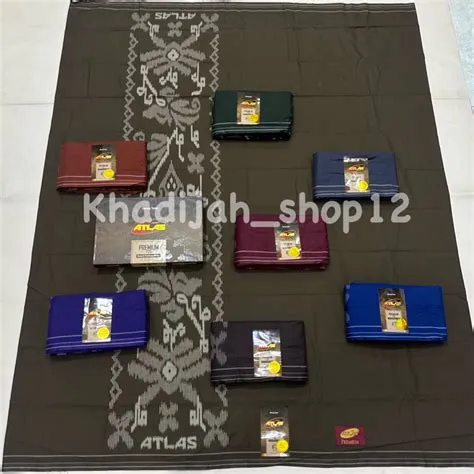 sarung-atlas-hitam-polos-premium-Premium-Pilihan